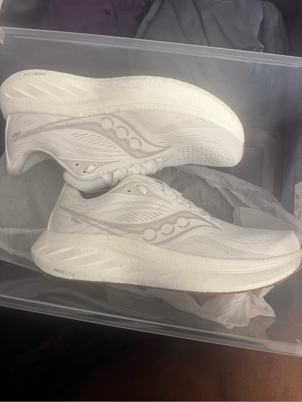 NEW Women's Saucony Ride 18 Athletic Sneakers